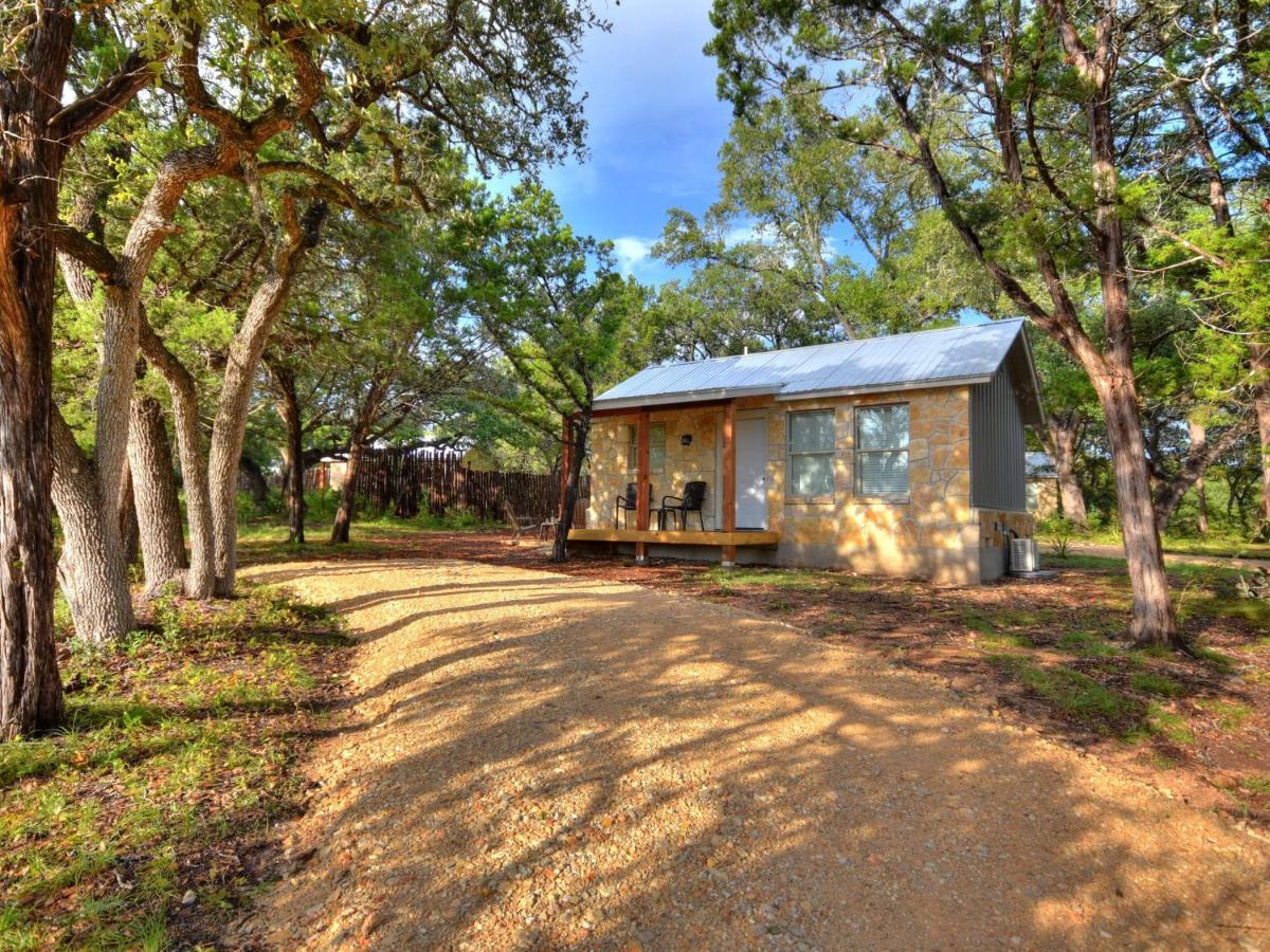 Cabins At Flite Acres - Morning Dove Wimberley Exterior foto